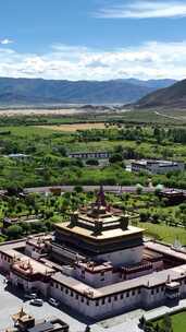 高清竖屏航拍西藏扎囊县桑耶桑耶寺壮观合集