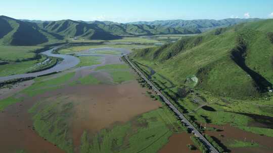 四川阿坝红原大草原白河航拍自然风光