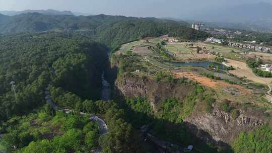 云南保山市腾冲曲石乡龙江峡谷自然风光航拍