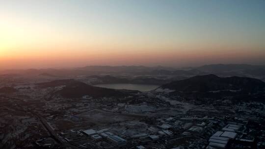 安徽省马鞍山市南山矿冬季雪景日出航拍