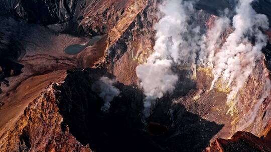 俄罗斯堪察加半岛夫斯基火山航拍