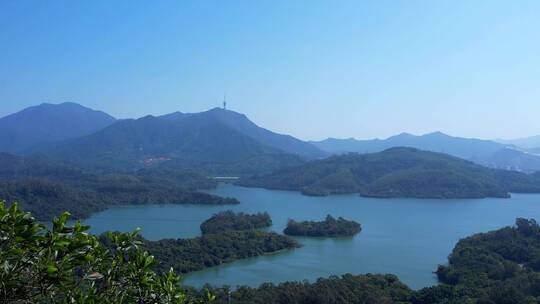 晴天山水风光深圳水库梧桐山电视塔D