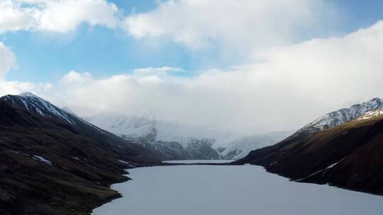 西藏拉萨高原雪山高清湖泊航拍广告素材