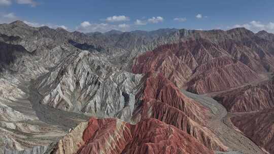 乌恰天山昆仑山交汇地貌航拍