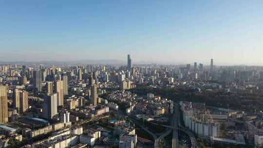 昆明市主城区横移航拍