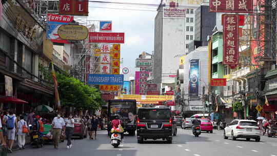 泰国曼谷唐人街街道道路商铺商店汽车车辆