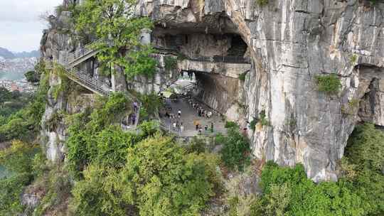 中国广西壮族自治区桂林市七星区穿山景区