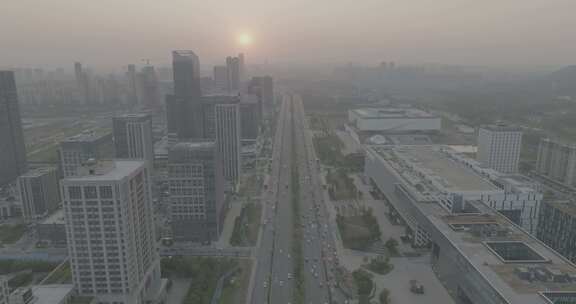 武汉清晨车辆行驶的公路以及两边建筑筑航拍