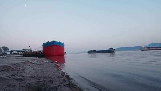 长江边江边水边岸边视频素材模板下载