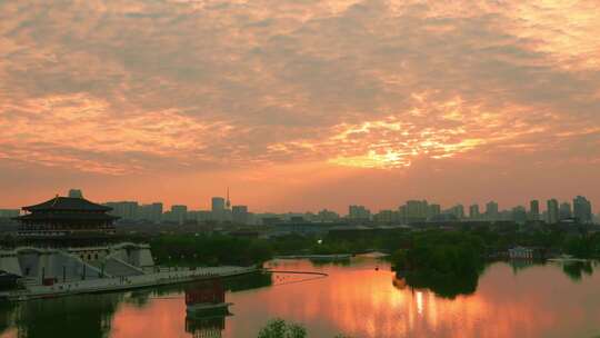 西安大唐芙蓉园夕阳落日湖面