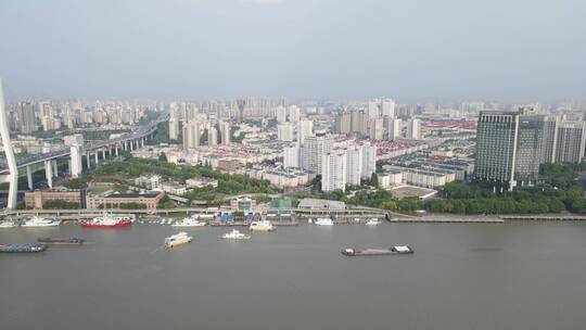 上海南浦大桥车流黄浦江全景特写4K视频素材模板下载