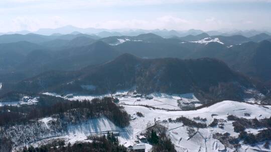 4k航拍恩施雪山雾凇风光