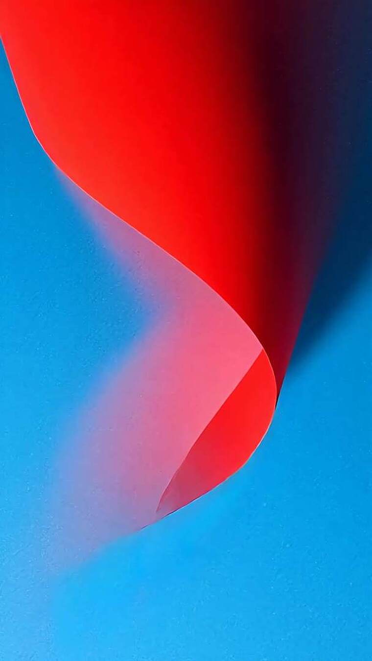 红蓝对比飘动红绸素材