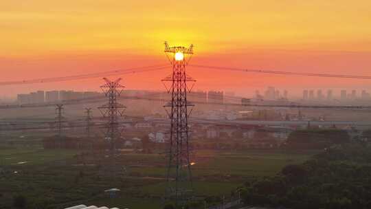 城市高压输电线 唯美日出 逆光空镜头