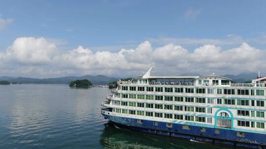 航拍浙江淳安千岛湖