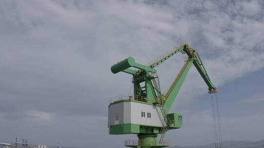 港口吊车塔吊码头捕捞视频素材模板下载