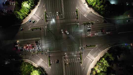 城市夜景交通车辆行驶航拍