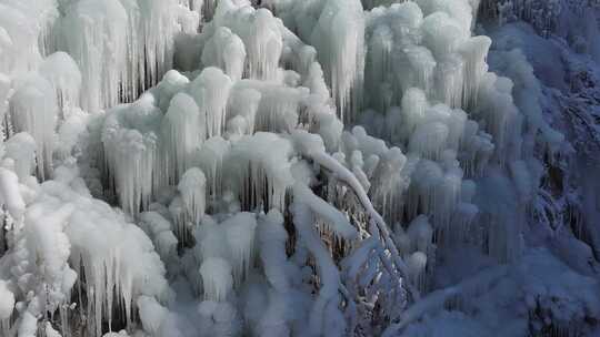 冰雪世界，九如山冰瀑