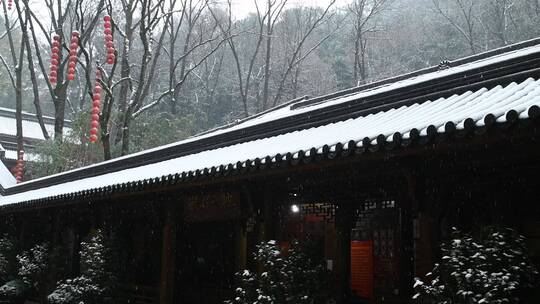 杭州上天竺法喜讲寺下雪天风景