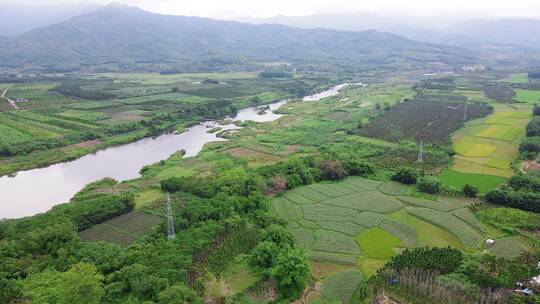 航拍山林风景