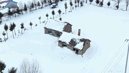 【合集】雪中农村土房小院