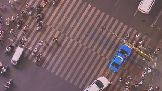 南昌中山路路口人行横道