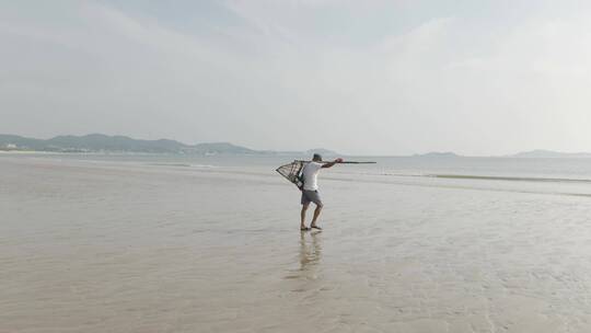 福建平潭沙滩赶海