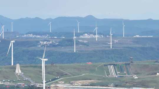 贵州龙里大草原大地之子雕塑