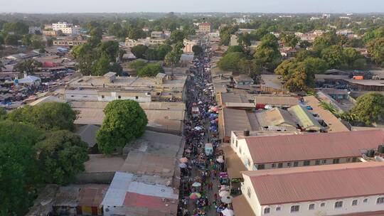 冈比亚西非街头市场航拍