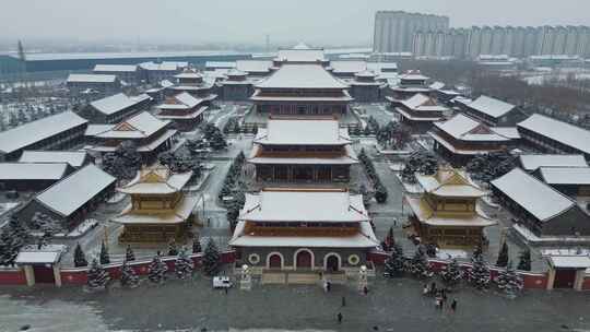 航拍长春北湖万寿寺