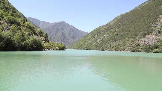 四川阿坝州茂县叠溪镇松坪沟景区白石海风光