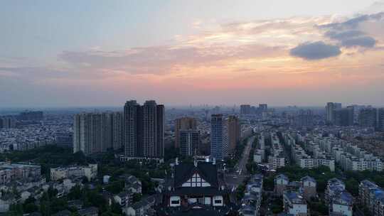 航拍四川眉山城市风光眉山夜幕晚霞