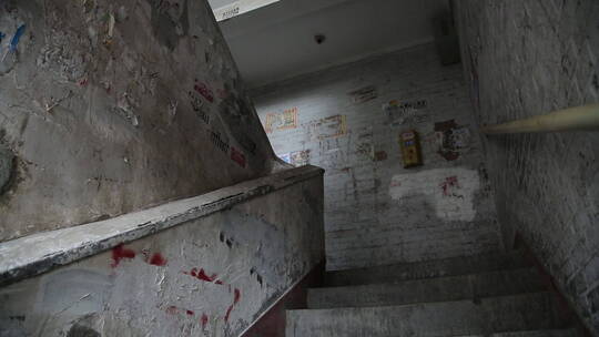 北京红色老楼筒子楼简易楼贫民窟视频素材模板下载