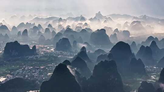 航拍桂林喀斯特地貌山峰山脉