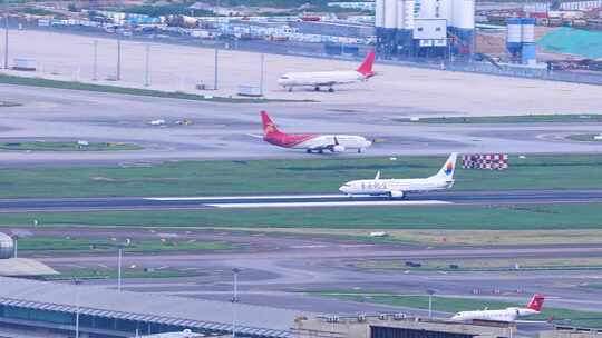 深圳机场起飞的东海航空客机