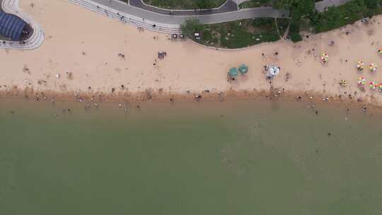 大海海洋沙滩焦石灯塔海岛海浪航拍