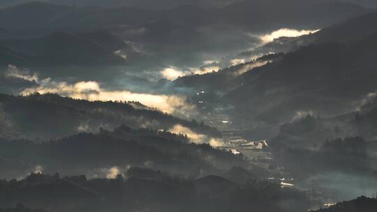 茶山云雾日出