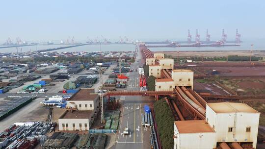航拍上海矿石仓库与运输码头