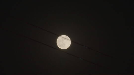月亮升起 月亮空镜头
