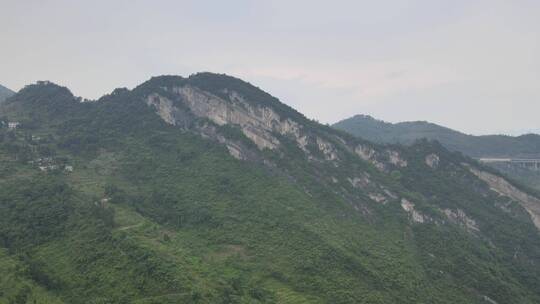 贵州 酒厂 山区 大山 河流 森林 溪水 乡村