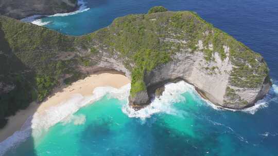 印度尼西亚佩妮达岛航拍海浪大海沙滩巴厘岛