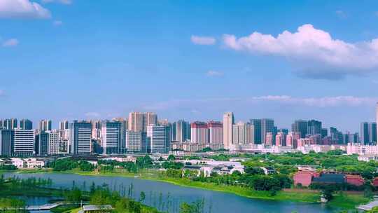 盛夏的云
