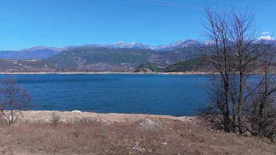 大凉山大桥水库自然湖泊水库