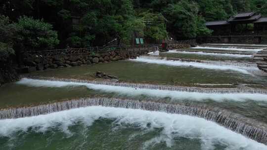 龙麒源浅水滩