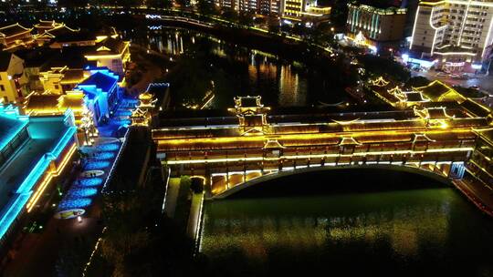 航拍贵州铜仁古城中南门古城夜景