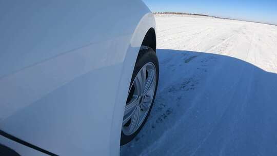 冬季 试车场 雪直道 轮胎转向-1