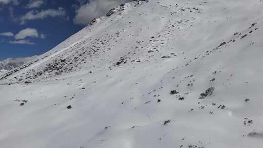 西藏旅行雪山自然风光航拍