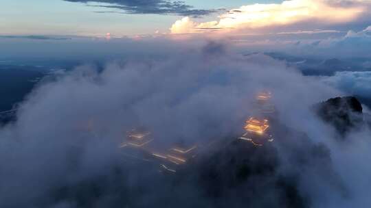 洛阳老君山云海