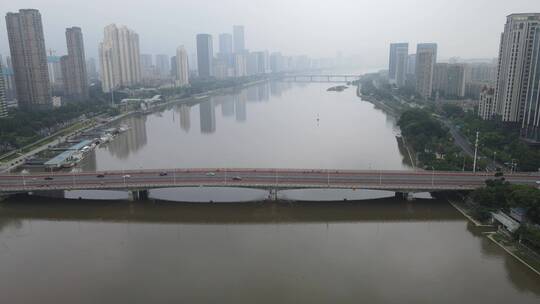 航拍福州闽江大桥交通