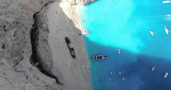 航拍希腊扎金索斯沉船湾4K海岸沙滩视频素材模板下载